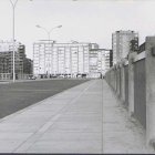 Imagen de archivo del Puente de Arturo Eyríes en la Avenida de Medina del Campo con la iglesia de Santo Domingo de Guzmán a la derecha y al fondo el paseo de Zorrilla de 1972