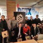 Miembros del jurado del Concurso de Microrrelatos el día del fallo en la Cafetería Sesentta de Valladolid.