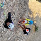 Un momento en plena escalada.