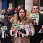 Concentración para pedir justicia por Esther López antes de la declaración de Óscar S.