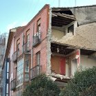 Imagen del edificio en ruinas de la calle Puente Mayor de Valladolid.
