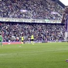El blanquivioleta Kike celebra su gol al Betis.
