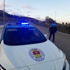 Imagen de un control de la Policía Local en la zona de Narciso Monturiol con objeto del estudio policial