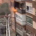 Llamas en una vivienda de la calle Cervantes