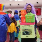 Concurso de disfraces y entierro de la sardina