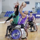 Jugada del partido entre Aliados y Joventut.