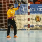 César Pérez celebra una de sus 13 paradas.