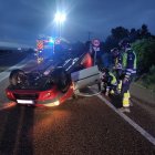 El vuelco de un turismo en la N-601 a la altura de Boecillo (Valladolid) se salda sin heridos.