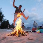 Noche de San Juan en la playa Las Moreras de Valladolid