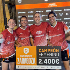 3G Valladolid 3x3 posa con su cheque de campeón en Zaragoza.
