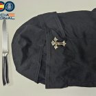 Pasamontañas y armas blancas incautadas por la Policia Nacional en el arresto.