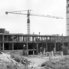 1973. Un momento de la construcción del por entonces llamado pabellón de  espectáculos deportivos Huerta del Rey’.