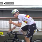 El vallisoletano Iván Romeo es enfocado por las cámaras de Eurosport  en la última etapa del Tour.