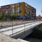 Pasarela sobre el Esgueva en el Paseo de Juan Carlos I.