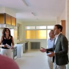 Visita de Conrado Íscar a la nueva Residencia Juvenil Doctor Villacián