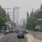 Imagen del humo de los incendios sobre Valladolid.