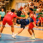 Una acción del partido entre Recoletas y Cuenca en Íscar.