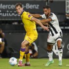 Latasa en una acción de un partido.