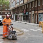 Obras de reurbanización en la calle Pavo Real del 29 de octubre
