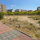 Parcela que la Diputación va a sacar a la venta para que se construya un bloque de pisos.