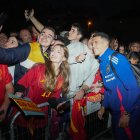 Pedro Porro en la llegada de la Selección al hotel AC Santa Ana.