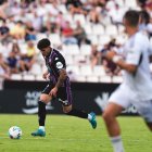 Trilli conduce el balón ante el Albacete.