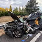 Turismo implicado en el accidente en la A-62 en Cigales (Valladolid).