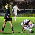 Resumen del partido e imagen de la frustración del Valladolid con la eliminación ante el Portugalete.