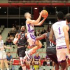 Imagen del duelo entre  el Círculo Gijón Baloncesto y el UEMC Baloncesto Valladolid.