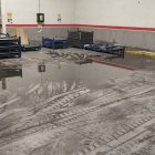 Zonas inundadas en la nave de Arcese.