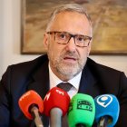 El presidente de las Cortes Carlos Pollán