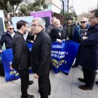 Luis Argüello el día que fue elegido presidente de la Confederación Episcopal Española y a su derecha Paula Alonso