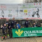 Parejas del CD Portillo premiadas en la última prueba de la temporada.