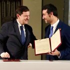 Mañueco y David Esteban firman un protocolo de colaboración con el Ayuntamiento de Medina de Rioseco