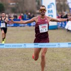 Dani Arce celebra su victoria en el Cross Nacional ‘Ciudad de Valladolid’ 2026.
