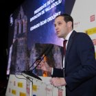 El presidente de la Diputación de Valladolid, Conrado Íscar, presenta la promoción turística de Valladolid en Fitur.