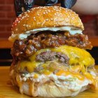 Una hamburguesa del Bundi.
