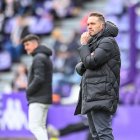 Tevenet, reflexivo durante el partido en Zorrilla ante el Castellón.