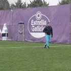 Tevenet, en el centro, durante el entrenamiento del lunes.