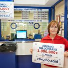 Rosa Fernández, empleada de la Administración de Loterías de Claudio Moyano.