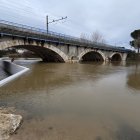 Paso del río Cega a su paso por Viana
