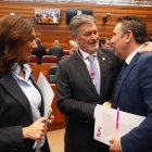 Alicia Gallego, Francisco Vázquez y Luis Mariano Santos, en la sesión constitutiva de las Cortes de Castilla y León.