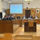 Las dudas de una afectada por el caso ataúdes: "¿En un palé, en una caja de cartón o incinerada con otra persona?". Foto de archivo.