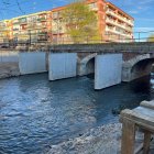 Ejecución de la nueva estructura de la tercera vía del AVE sobre el río Esgueva