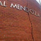 Desperfectos en la fachada del colegio Cardenal Mendoza