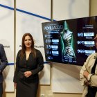 El presidente de la Diputación de Valladolid, Conrado Íscar, junto a los escritores César Pérez Gellida y Dolores Redondo, presentan la sexta edición de Blacklladolid, que este año unirá literatura y moda.