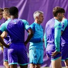 Escribá, durante el entrenamiento vespertino del martes a puerta abierta.