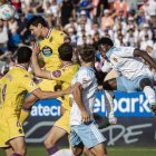 Una imagen del partido entre Zaragoza y Real Valladolid disputado en la primera vuelta (1-1).