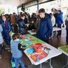Juegos creativos y del desarrollo de la inteligencia en Plaza de España.