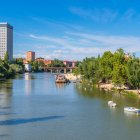 El entorno de Las Moreras y la ribera del Pisuerga forman uno de los paisajes urbanos más reconocibles y agradables de Valladolid.